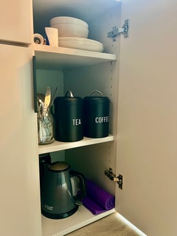 Cutlery, tea, coffee to enjoy in the suite