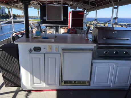 Houseboat 109 Sanford photo 12
