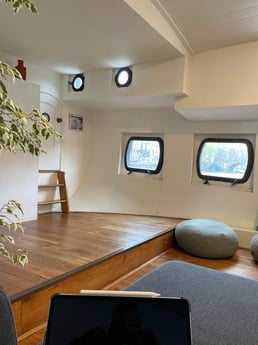 Houseboat 766 Amsterdam photo 23