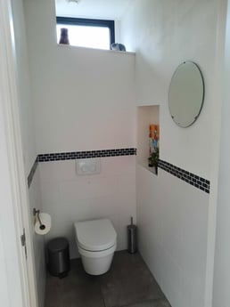 Toilet boven.