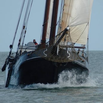 Woonboot 625 Harlingen foto 7