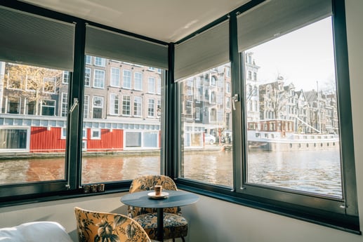 Floating city views
