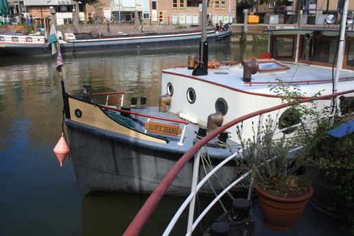 Houseboat 686 Rotterdam photo 1