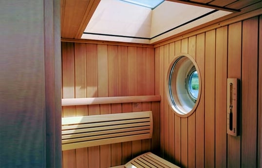 Sauna with sky view