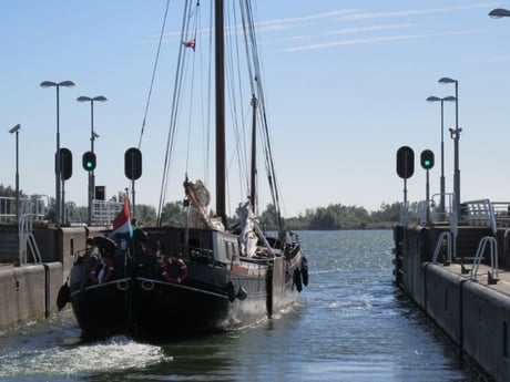 Houseboat 705 Makkum photo 11