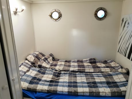 Schlafzimmer 2