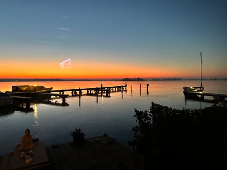 Sonnenaufgang von Ihrem Balkon. Wie schön ist das.