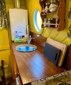 Keukenblad van gerecycled hardhout
