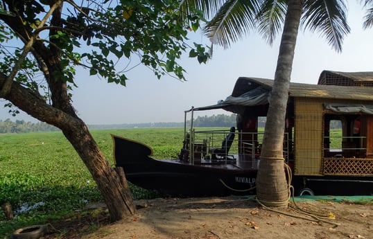 Houseboat in lake side.