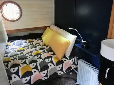 Cosy Cabin berth