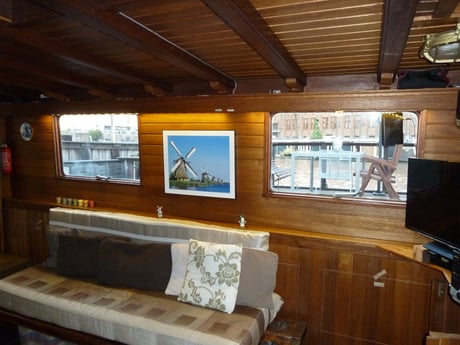 Houseboat 489 Amsterdam photo 8