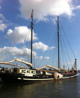 Woonboot 667 Monnickendam foto 5