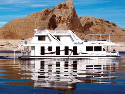The Odyssey Houseboat in all her glory.