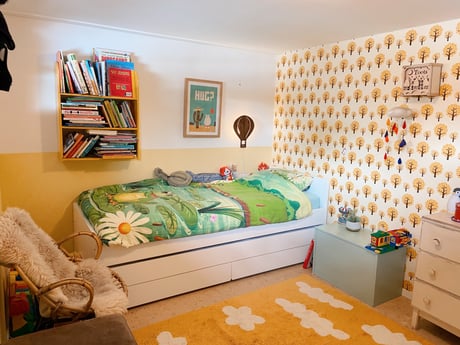 Kids room with the possibility to make two beds