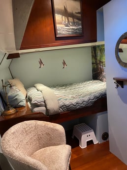 Slaapkamer / bedroom bakboord
