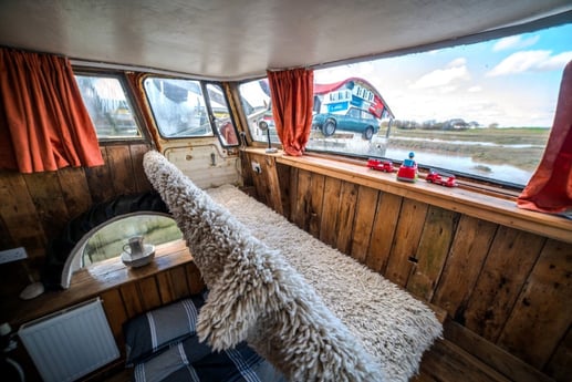 Houseboat 422 Shoreham-by-Sea photo 3