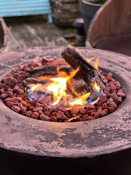 Notre feu de joie sur le toit-terrasse de la péniche de Michèle !