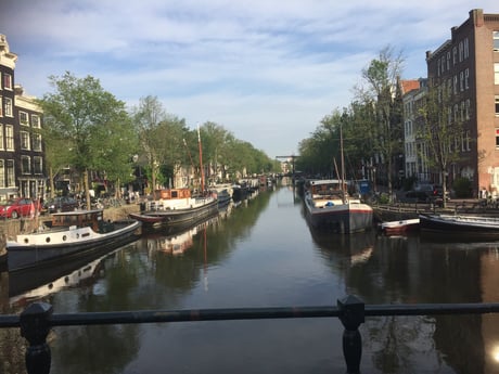 4e boot aan de linkerkant