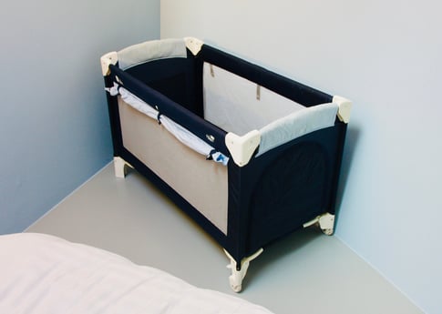 Baby cot