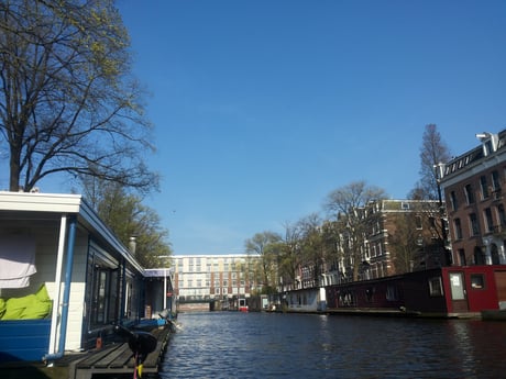 Houseboat canal is very central