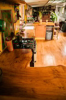 Houseboat 1125 Gloucester photo 7