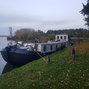 Bateau-maison 1062 Almen photo 0