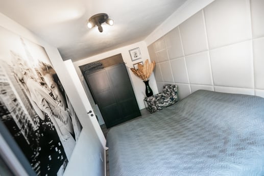 Schlafzimmer 2