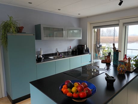 Gloednieuwe keuken (2023)
