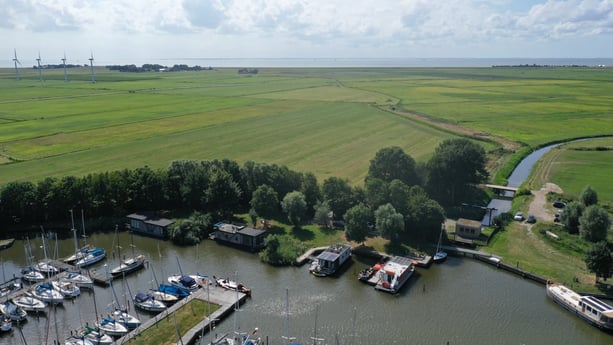 gebied met het IJsselmeer op ongeveer 3 km