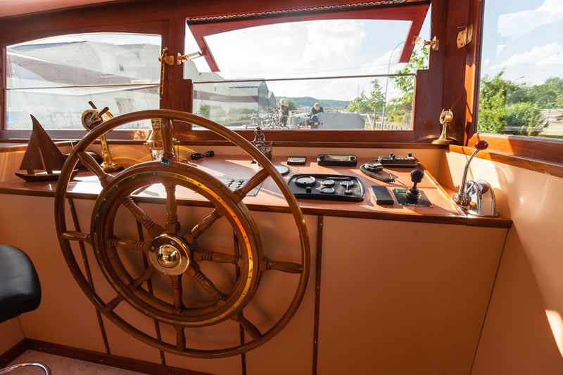 Houseboat Lyon La Semouse B&B and Rivere