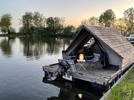 Houseboat 796 Loosdrecht photo 1