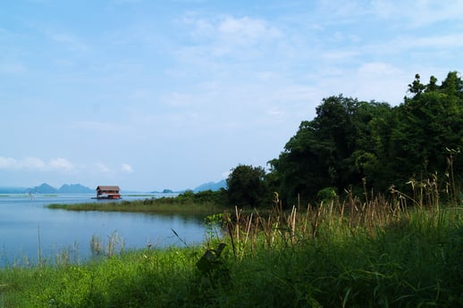 El Parque Nacional Khao Laem está muy, muy lejos del turismo de masas.