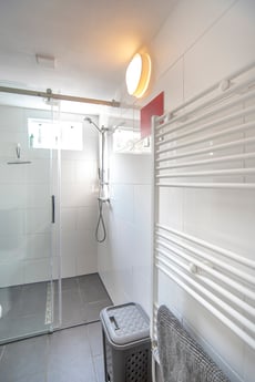 Badezimmerdusche