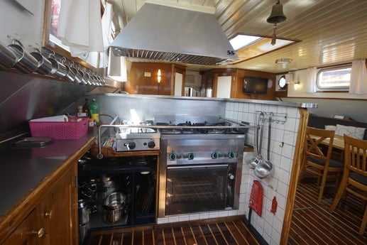 Houseboat 946 Makkum photo 8