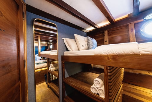 Zeilschip 762 Komodo foto 10