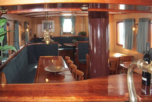 Houseboat 666 Harlingen photo 8