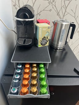 Coffee and tea facilities