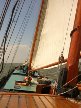 Woonboot 700 Harlingen foto 12