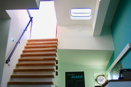 Eingang mit Treppe