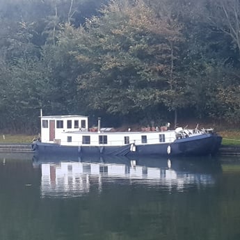 Bateau-maison 1062 Almen photo 11