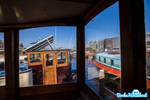 Woonboot 516 Amsterdam foto 7