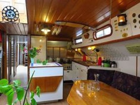 Houseboat 1037 Amsterdam photo 4