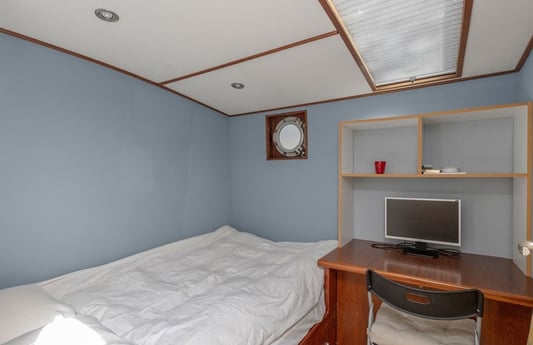 Houseboat 970 Amsterdam photo 7