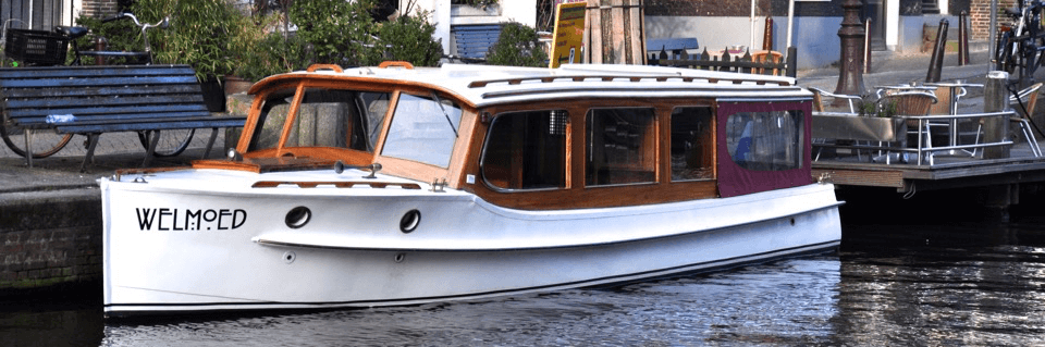 Saloon boat rental Amsterdam
